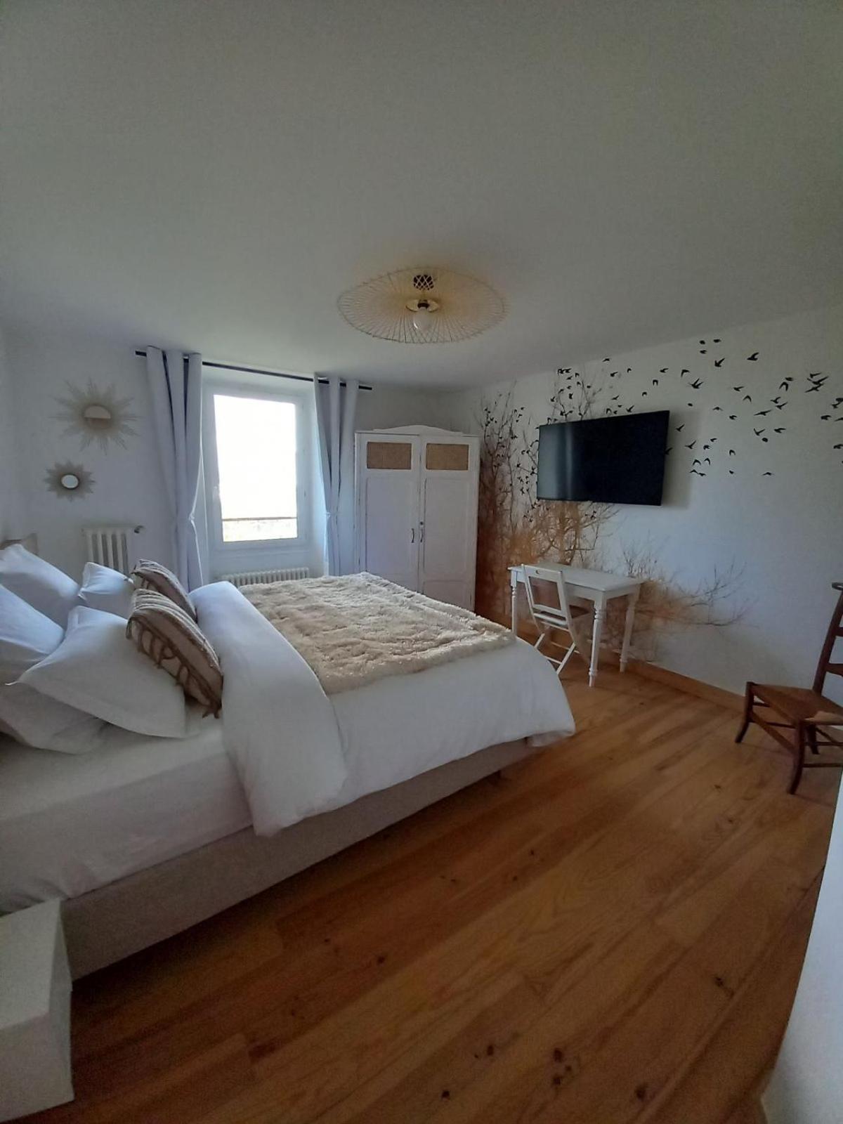 L'Escale De Beauregard Hotell Coublevie Exteriör bild