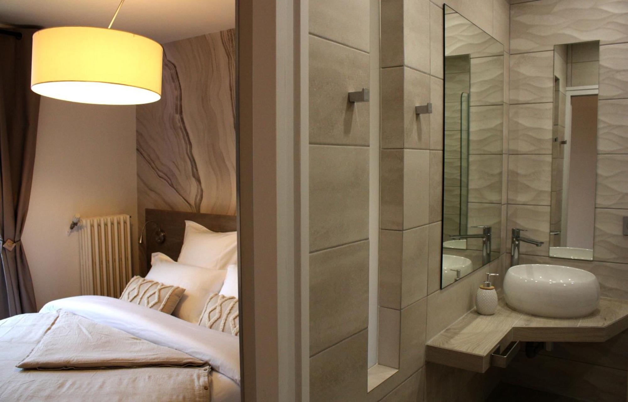 L'Escale De Beauregard Hotell Coublevie Exteriör bild